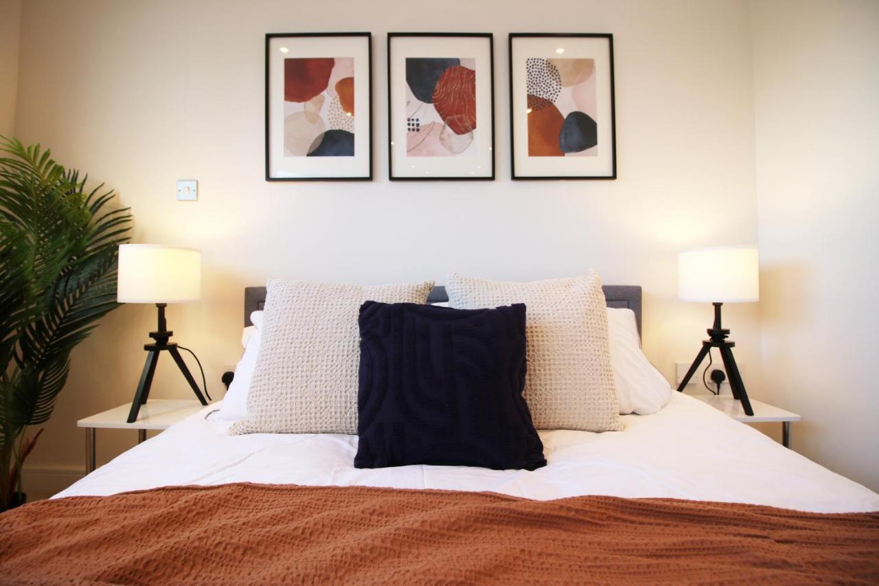 The Skyline - Luxury City Centre Flat With Designated Parking Cardiff Extérieur photo